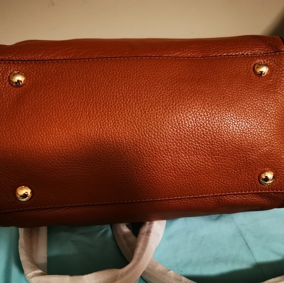Michael Kors Boston Brown bag - Picture 3 of 5